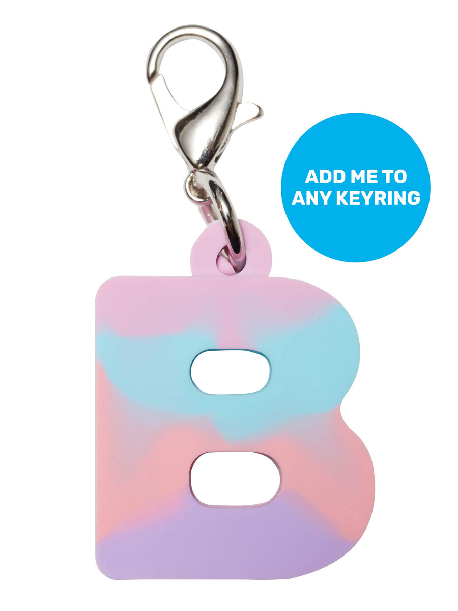 breloc mini-alfabet roz cu accesorii